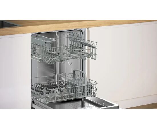  Встраиваемая посудомоечная машина BOSCH SMV26DX00T 